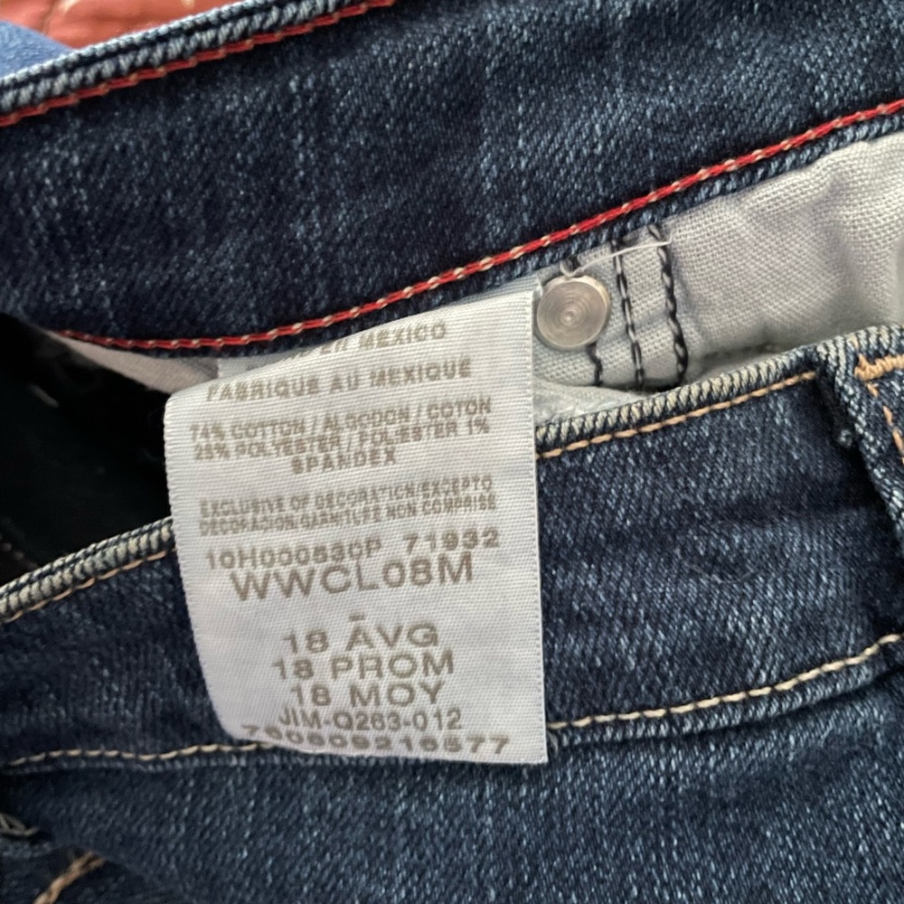 Jeans - Picture 3 of 3